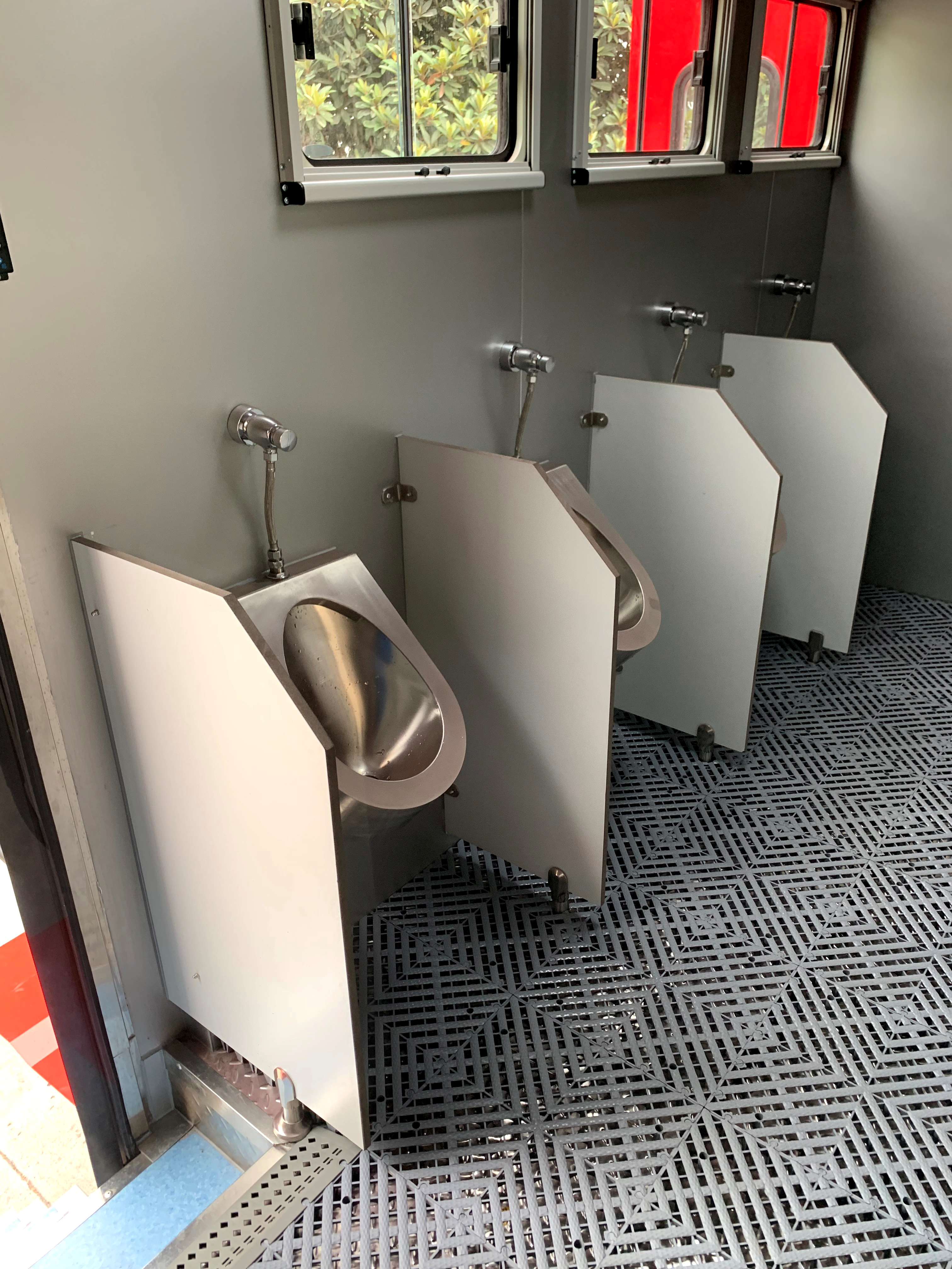 1764813790601.png 09.png