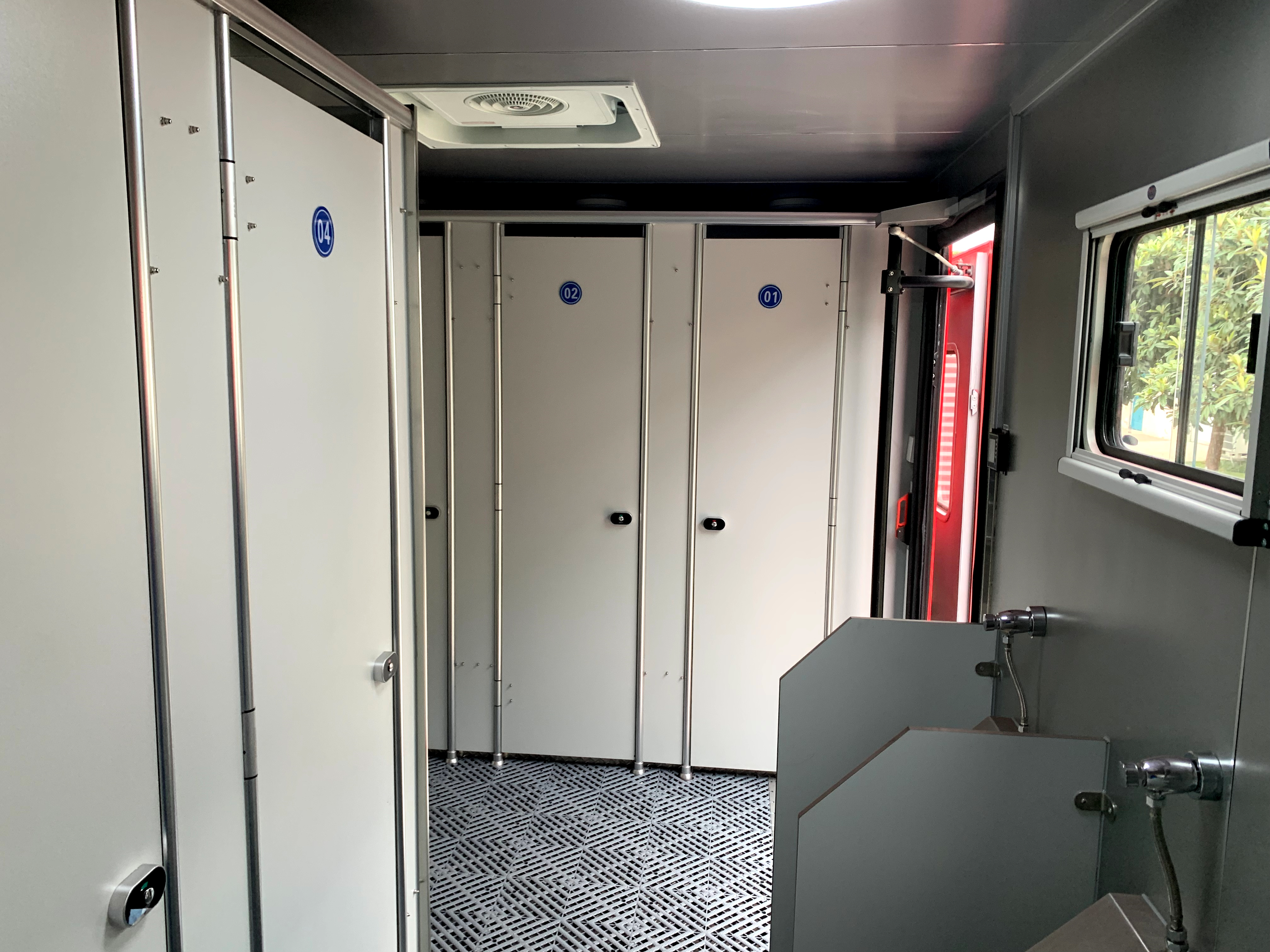 1764813798183.png 10.png